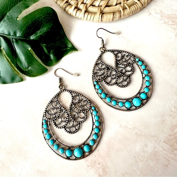 Jewelry - 3/$22🩶 Western Turquoise Stone Antiqued Gold Tone Delicate Teardrop Earrings NEW